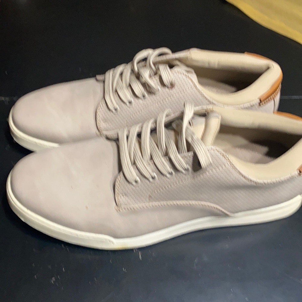 Robert David khaki leather Shoes